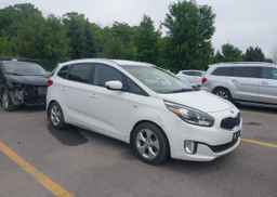 2014 KIA RONDO