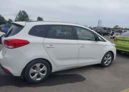 2014 KIA RONDO