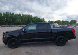 2018 NISSAN TITAN SV