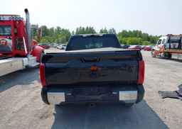 2024 TOYOTA TUNDRA CREWMAX SR