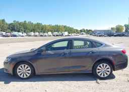 2015 CHRYSLER 200 LX
