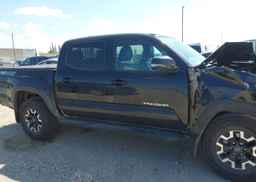 2022 TOYOTA TACOMA 4X4