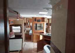 2012 FOREST RIVER TRACER