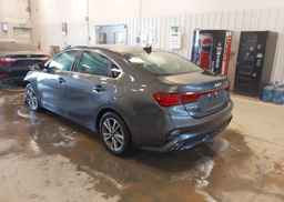 2023 KIA FORTE EX