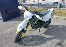 2021 HUSQVARNA SUPERMOTO 701
