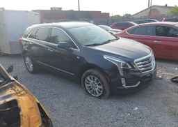 2017 CADILLAC XT5