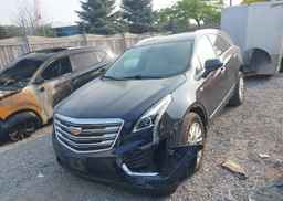 2017 CADILLAC XT5