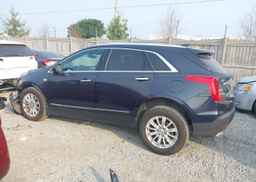 2017 CADILLAC XT5