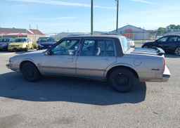 1988 OLDSMOBILE 98 REGENCY BROUGHAM