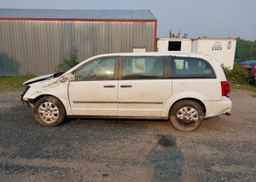 2014 DODGE GRAND CARAVAN SE