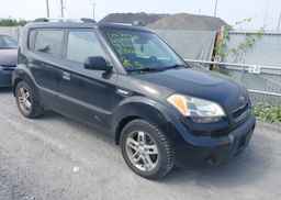 2010 KIA SOUL +