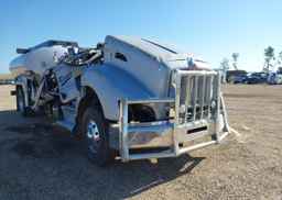 2021 KENWORTH T440