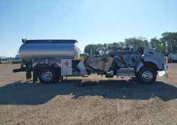 2021 KENWORTH T440