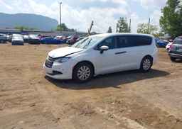 2018 CHRYSLER PACIFICA L