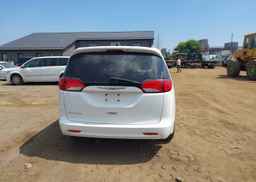 2018 CHRYSLER PACIFICA L