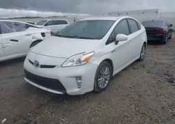 2014 TOYOTA PRIUS