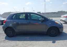 2011 TOYOTA YARIS