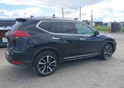 2017 NISSAN ROGUE S