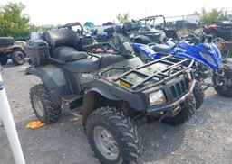 2003 ARCTIC CAT VTT