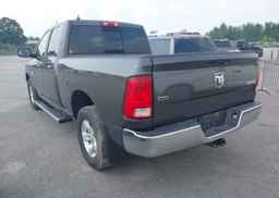 2018 RAM 1500 SLT