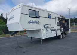 2000 GLENDALE GOLDEN FALCON
