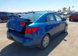 2013 KIA FORTE 2.0L LX