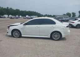 2011 MITSUBISHI LANCER