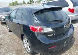 2013 MAZDA MAZDA3