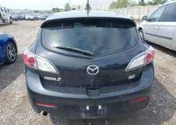 2013 MAZDA MAZDA3
