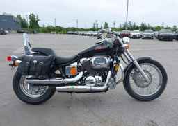 2005 HONDA VT750 CD