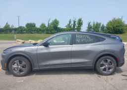 2023 FORD MUSTANG MACH-E SELECT