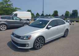 2013 VOLKSWAGEN JETTA GLI