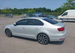 2013 VOLKSWAGEN JETTA GLI