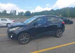 2015 HYUNDAI TUCSON
