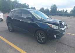 2015 HYUNDAI TUCSON