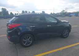 2015 HYUNDAI TUCSON
