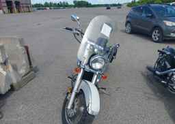 2004 SUZUKI VL800