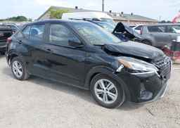2024 NISSAN KICKS