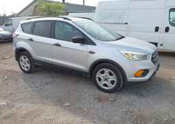 2017 FORD ESCAPE S