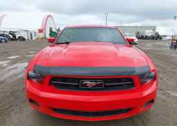 2011 FORD MUSTANG V6