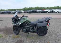 2018 TRIUMPH MOTORCYCLE EXPLORER XCX