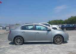 2010 NISSAN SENTRA SE-R SPEC V