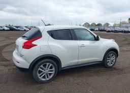 2013 NISSAN JUKE S
