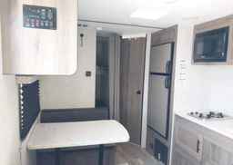 2022 GULF STREAM CONQUEST LITE 199 DD