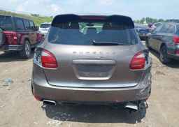2011 PORSCHE CAYENNE S