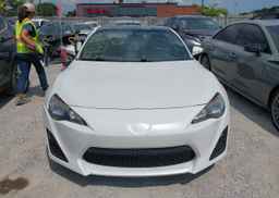 2014 SUBARU BRZ