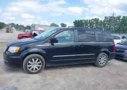 2014 CHRYSLER TOWN & COUNTRY TOURING