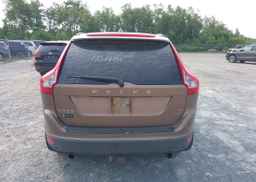 2010 VOLVO XC60 T6