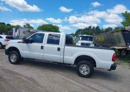 2015 FORD F-250 XL