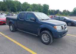 2017 NISSAN FRONTIER SL